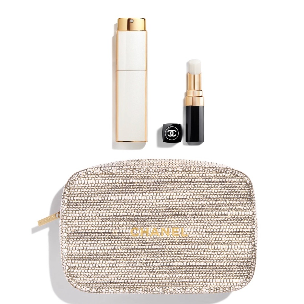 Chanel In The Bag Holiday Set